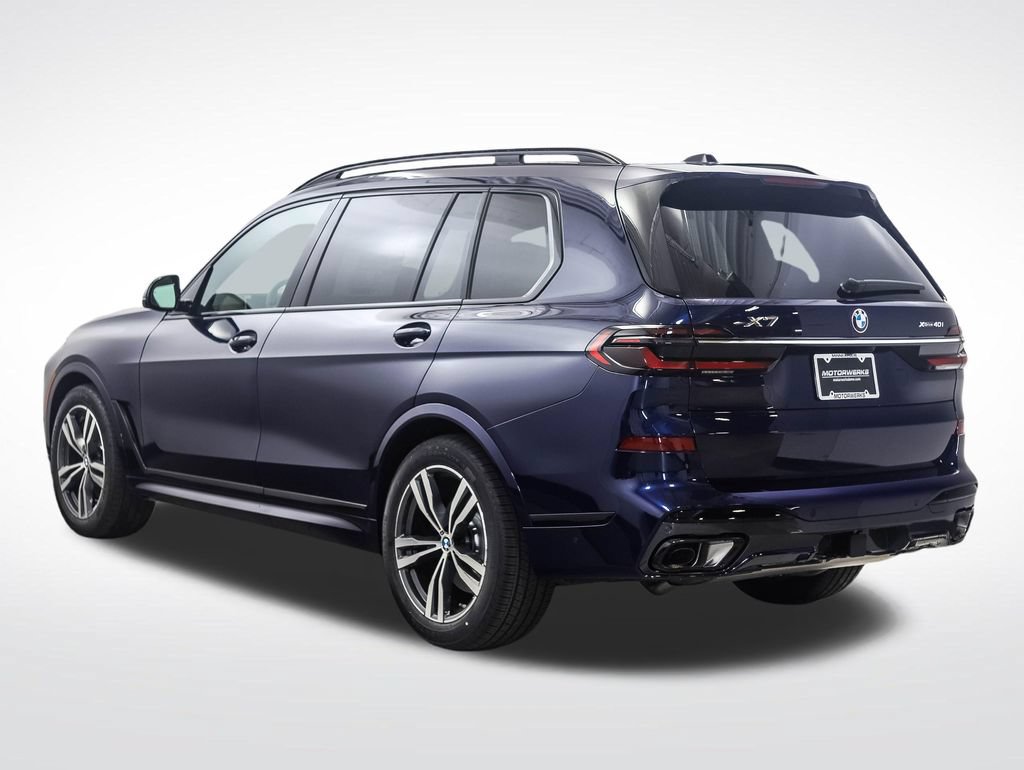 Used 2027 BMW X7 xDrive40i w/ Executive Package AWD/4WD image 3