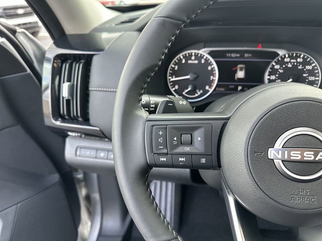 New 2025 Nissan Pathfinder SV image 19