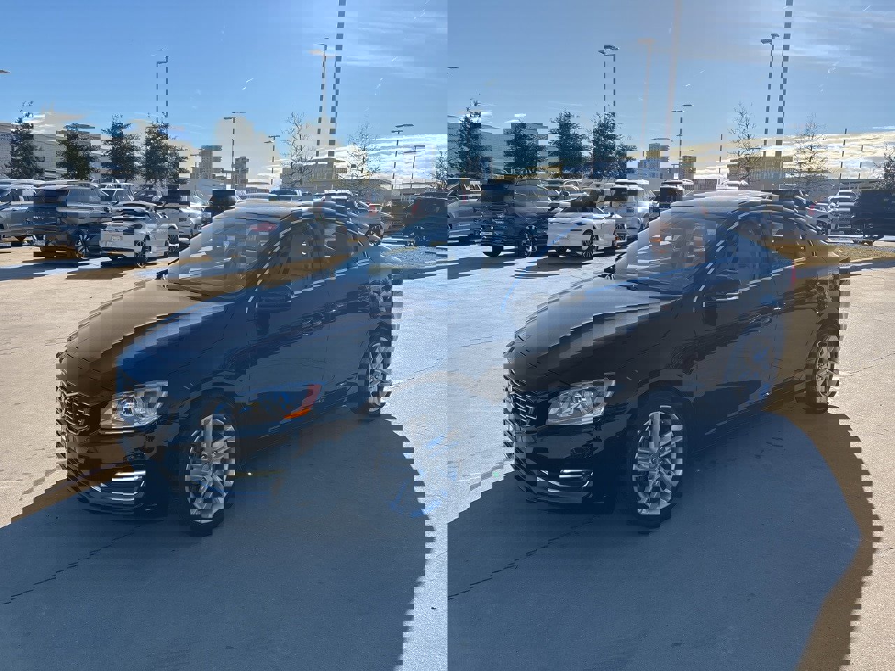 Used 2014 Volvo S60 T5 image 1