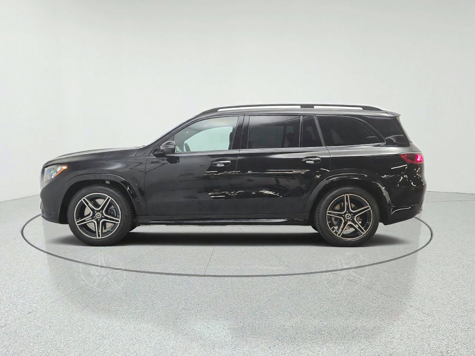 New 2027 Mercedes-Benz GLS 450 4MATIC image 8