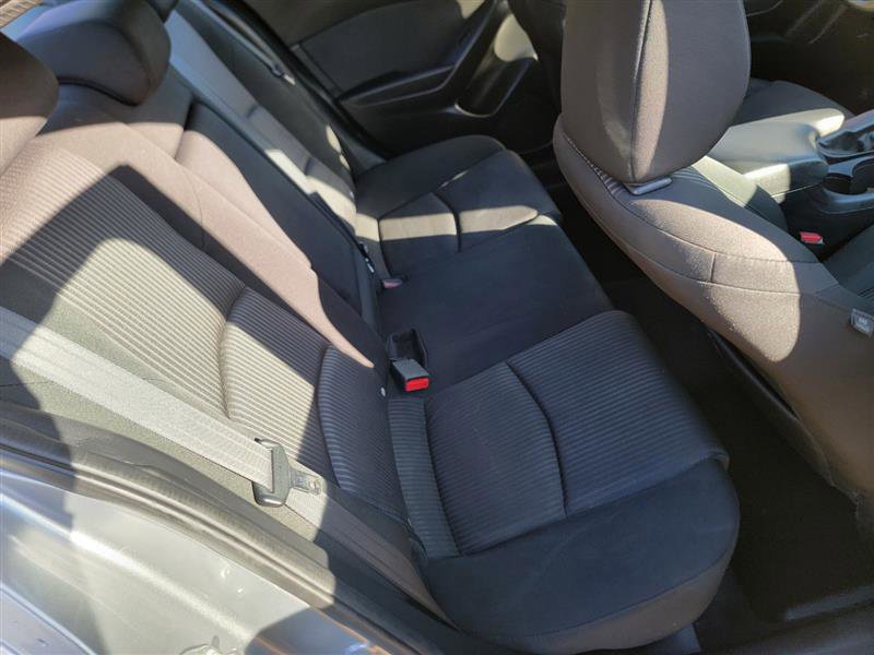 Used 2014 MAZDA MAZDA3 i Touring w/ Technology Package image 20