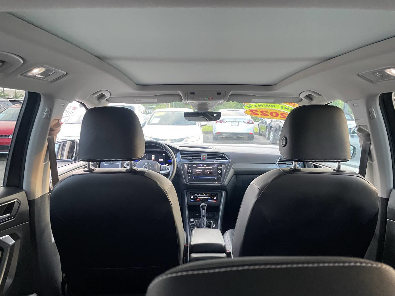 Used 2022 Volkswagen Tiguan SE AWD/4WD image 17