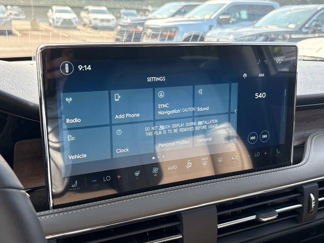 New 2025 Lincoln Corsair Reserve w/ Jet Appearance Package image 29