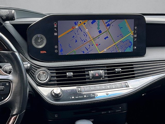 Used 2022 Lexus LS 500 w/ Interior Upgrade Package RWD image 8