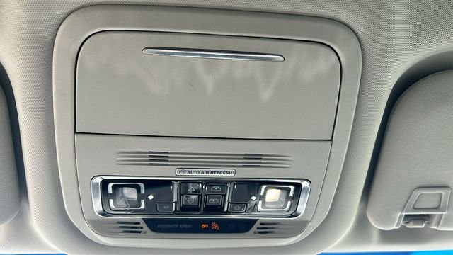 Used 2024 Lincoln Nautilus Reserve w/ Equipment Group 202A image 24