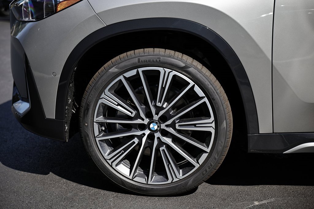 New 2026 BMW X1 xDrive28i w/ Convenience Package image 9