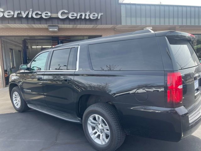 Used 2018 Chevrolet Suburban LT image 6
