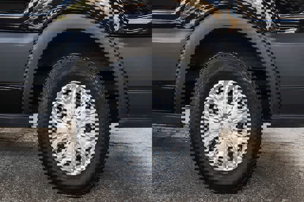 Used 2024 Ford Transit 350 XLT image 10