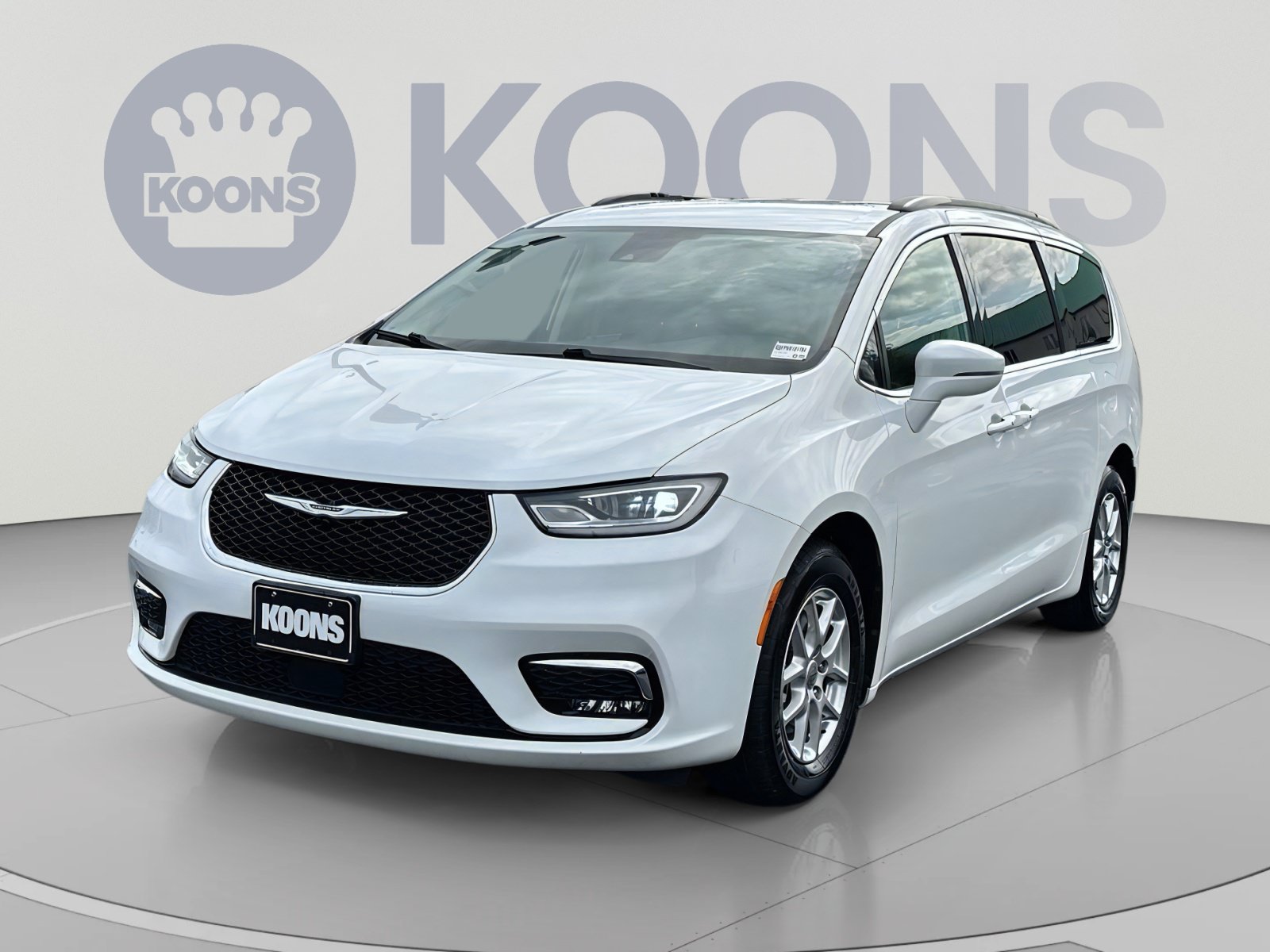 Used 2022 Chrysler Pacifica Touring-L
