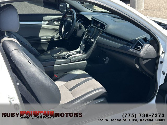 Used 2016 Honda Civic Touring image 22