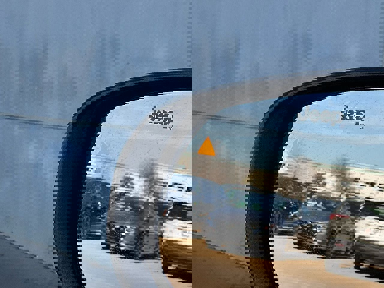 Used 2025 Jeep Compass Limited image 20