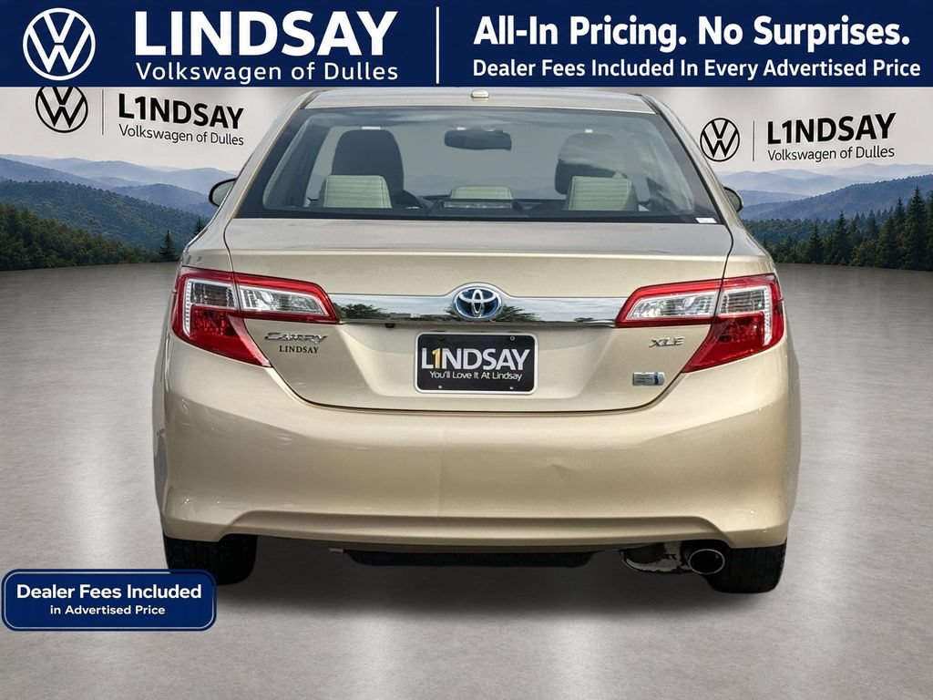 Used 2012 Toyota Camry XLE w/ Leather Pkg FWD image 6