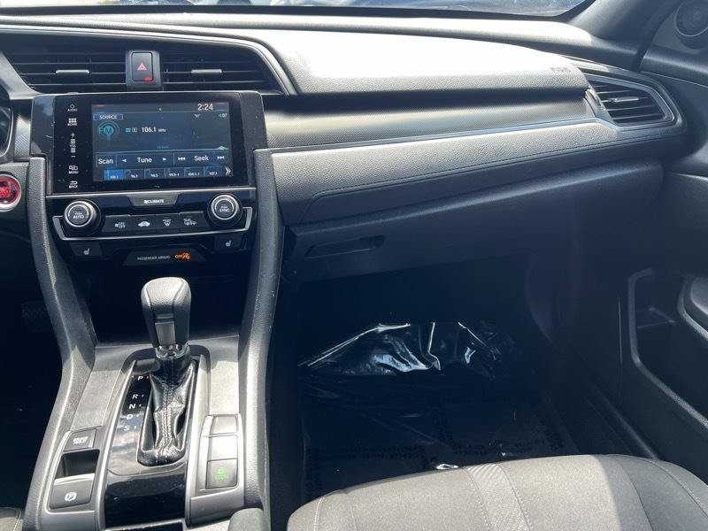 Used 2017 Honda Civic EX image 9