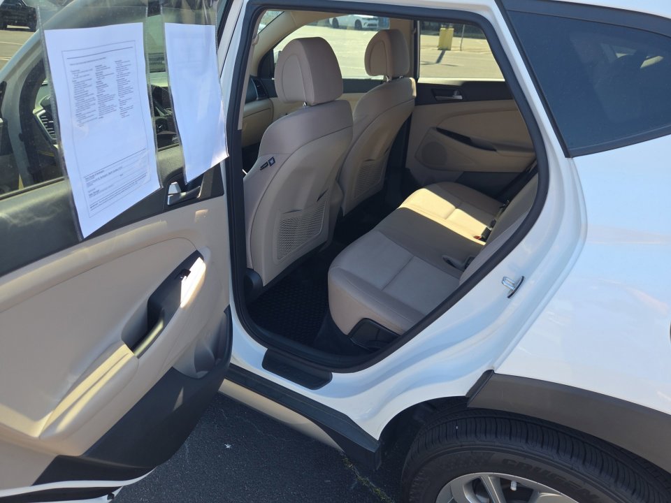 Used 2017 Hyundai Tucson SE image 34