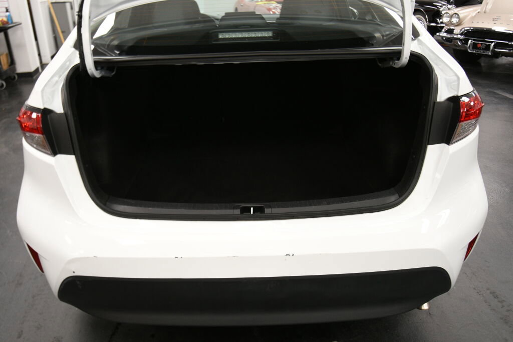 Certified 2024 Toyota Corolla LE image 21