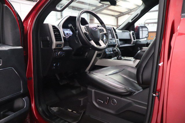 Used 2018 Ford F150 Lariat w/ Equipment Group 502A Luxury AWD/4WD image 31