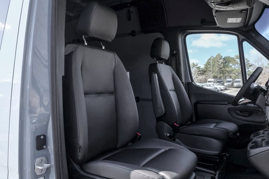 New 2026 Mercedes-Benz Sprinter 2500 image 24