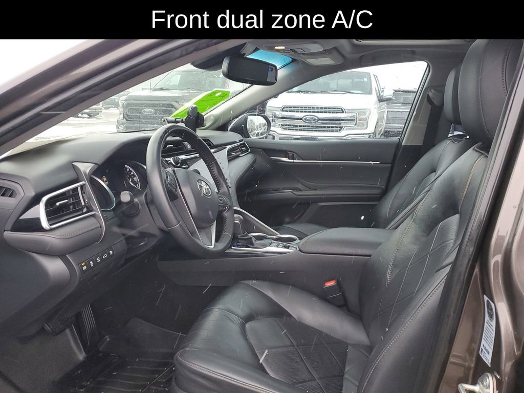 Used 2018 Toyota Camry XLE w/ Audio Package image 5