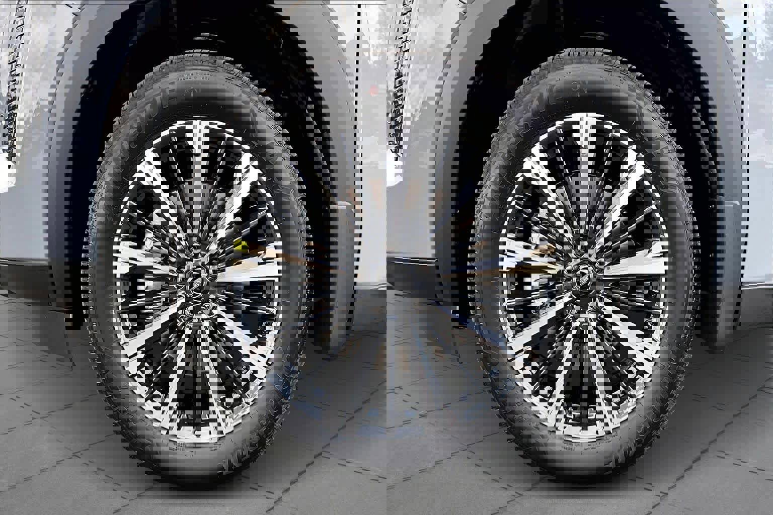 New 2026 Nissan Pathfinder Platinum image 11