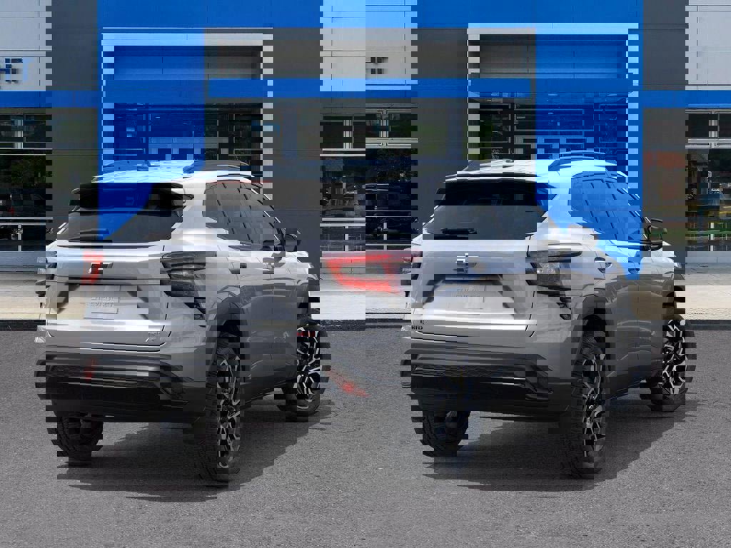 New 2025 Chevrolet Trax RS w/ Sunroof Package image 4