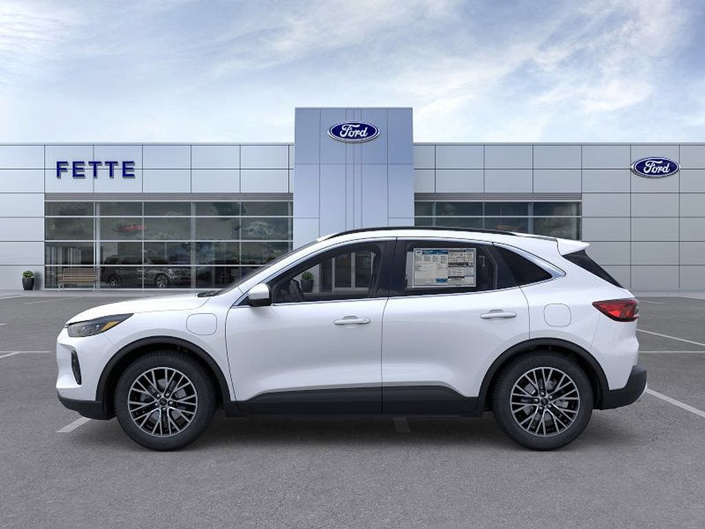 New 2025 Ford Escape SE w/ PHEV Premium Package FWD image 3