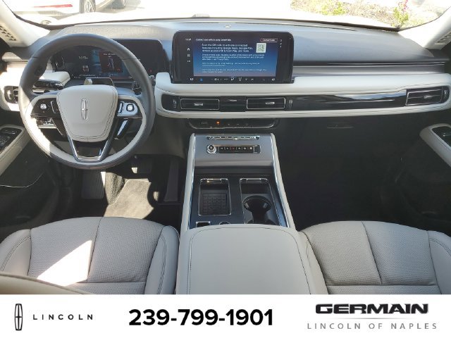 New 2025 Lincoln Aviator 2WD image 17
