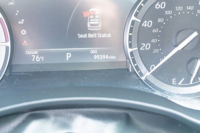 Used 2021 Toyota Highlander XSE FWD image 11