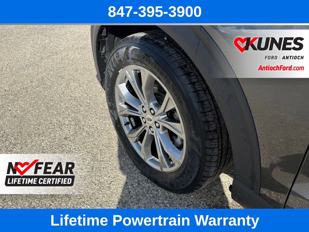 Used 2020 Ford Explorer XLT w/ Equipment Group 202A image 9