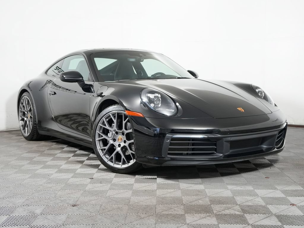 Certified 2024 Porsche 911 Carrera 4 AWD/4WD image 9