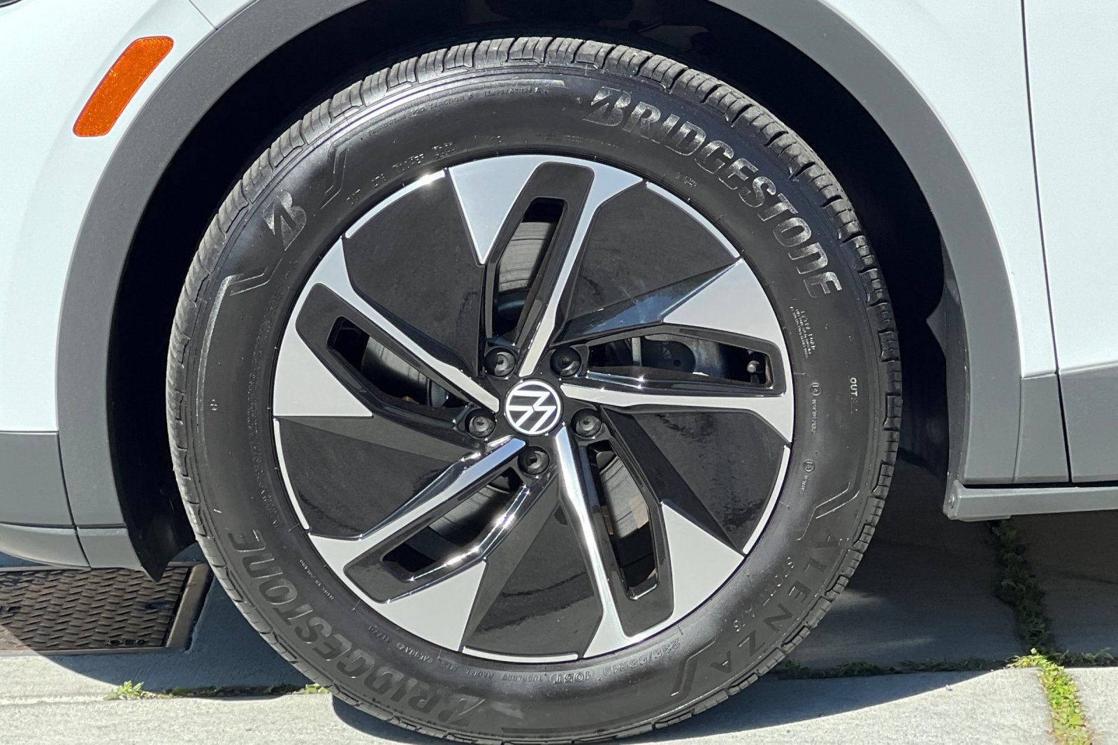Used 2022 Volkswagen ID.4 Pro S RWD image 25