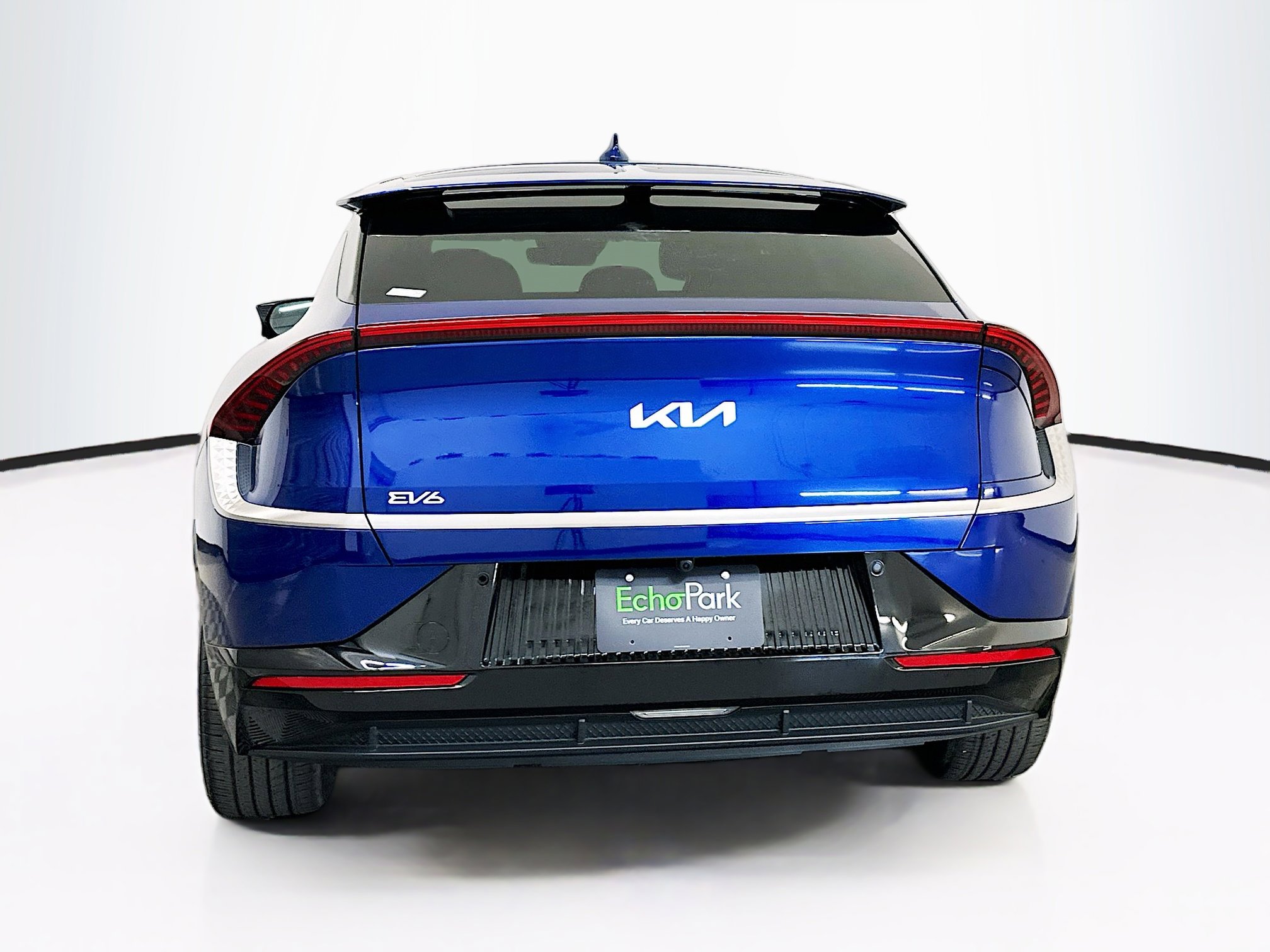 Used 2024 Kia EV6 Wind w/ Wind Technology Package AWD/4WD image 7