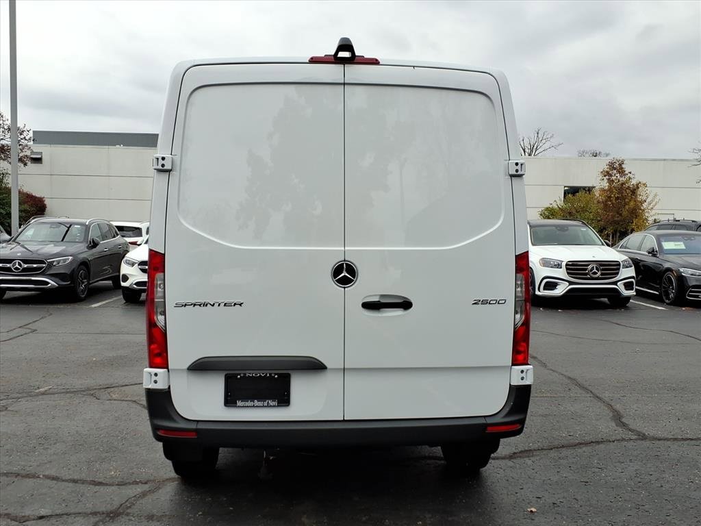 New 2025 Mercedes-Benz Sprinter 2500 image 4