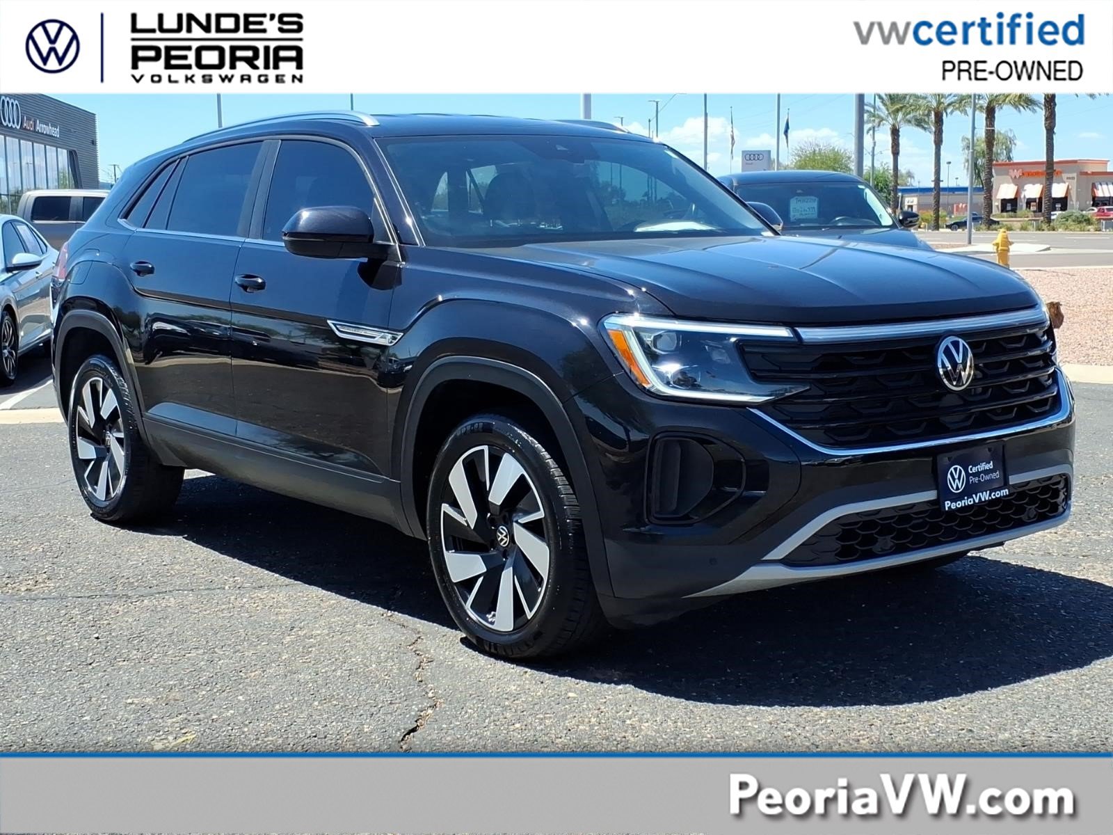 Certified 2024 Volkswagen Atlas Cross Sport SE AWD/4WD image 1