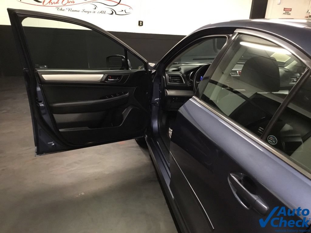 Used 2017 Subaru Legacy 2.5i Premium AWD/4WD image 20