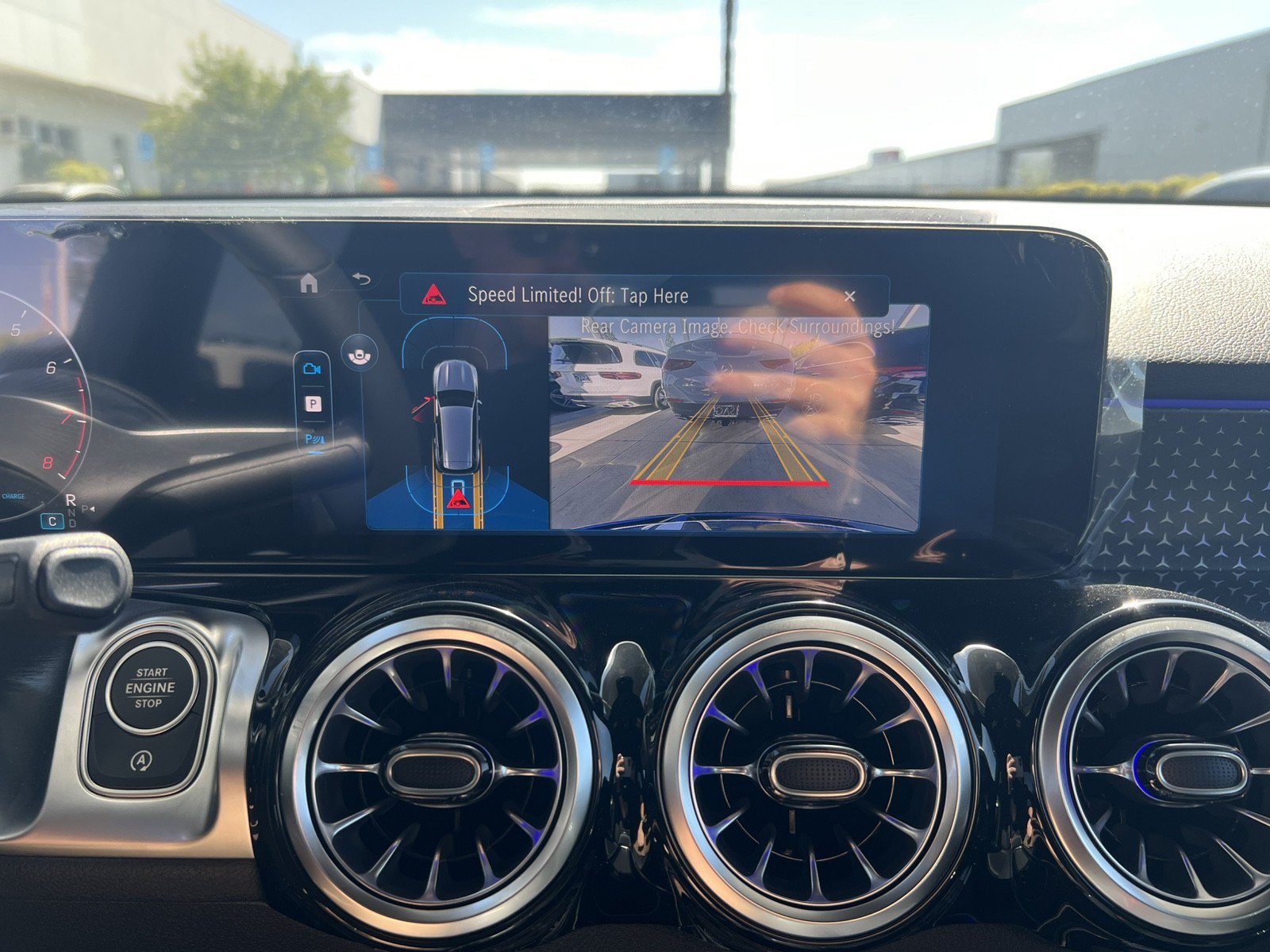 New 2026 Mercedes-Benz GLB 250 4MATIC image 24