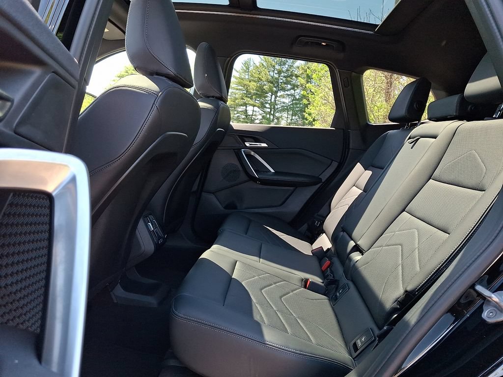 Used 2025 BMW X1 xDrive28i AWD/4WD image 10