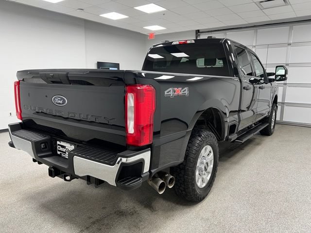 Used 2023 Ford F250 XLT w/ Camper Package AWD/4WD image 10