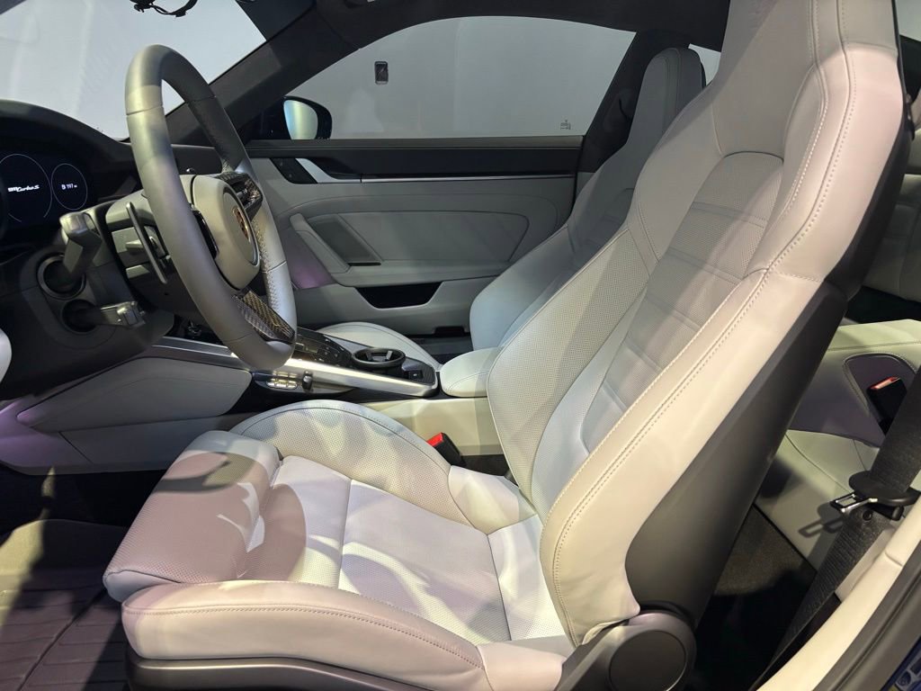 Used 2025 Porsche 911 Turbo S image 5