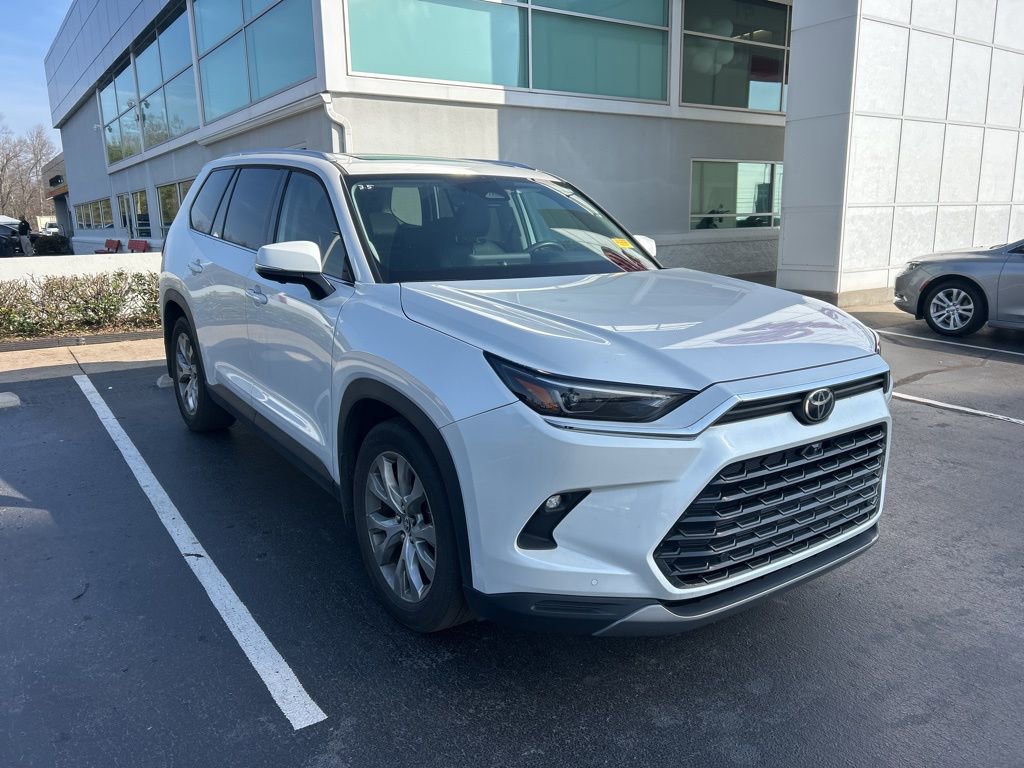 Used 2024 Toyota Grand Highlander Limited image 1