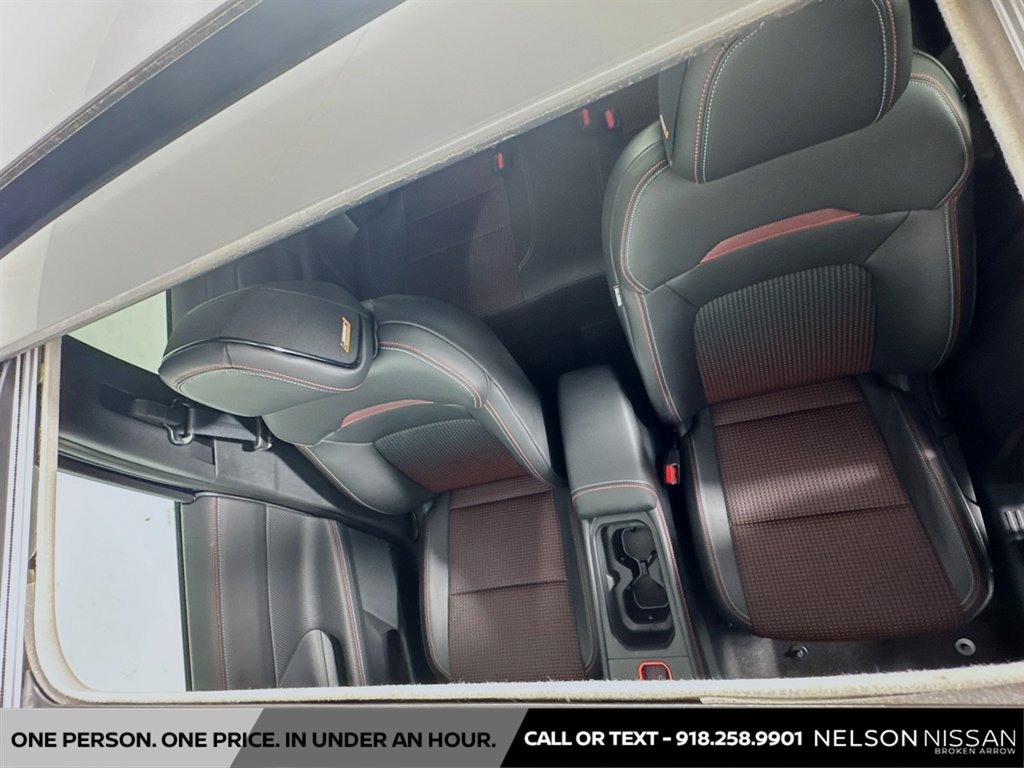 New 2026 Nissan Kicks SR w/ SR Premium Package FWD image 21