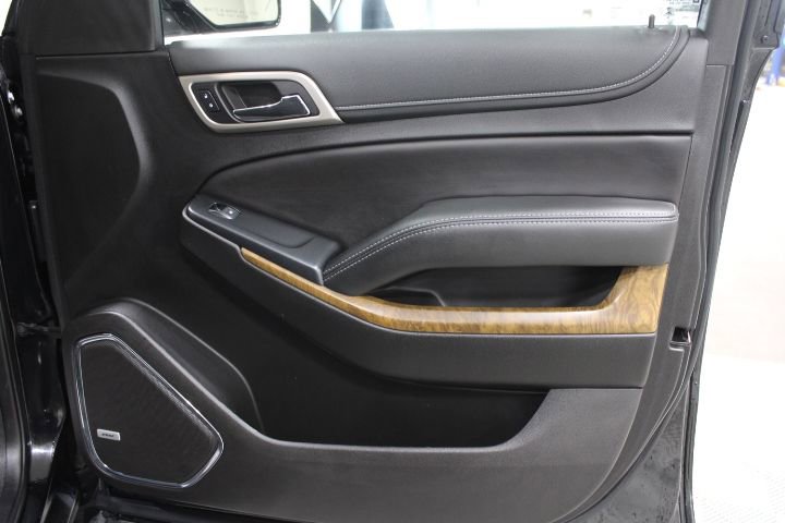 Used 2019 GMC Yukon Denali w/ Denali Ultimate Package image 26