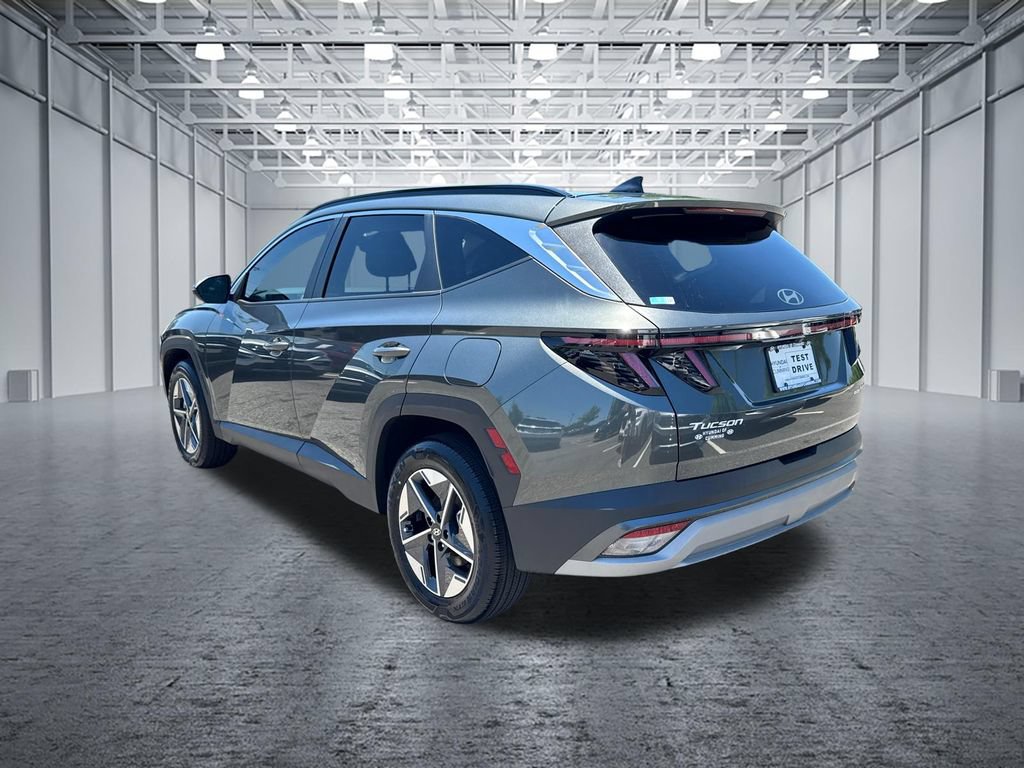 Certified 2025 Hyundai Tucson SEL AWD/4WD image 5