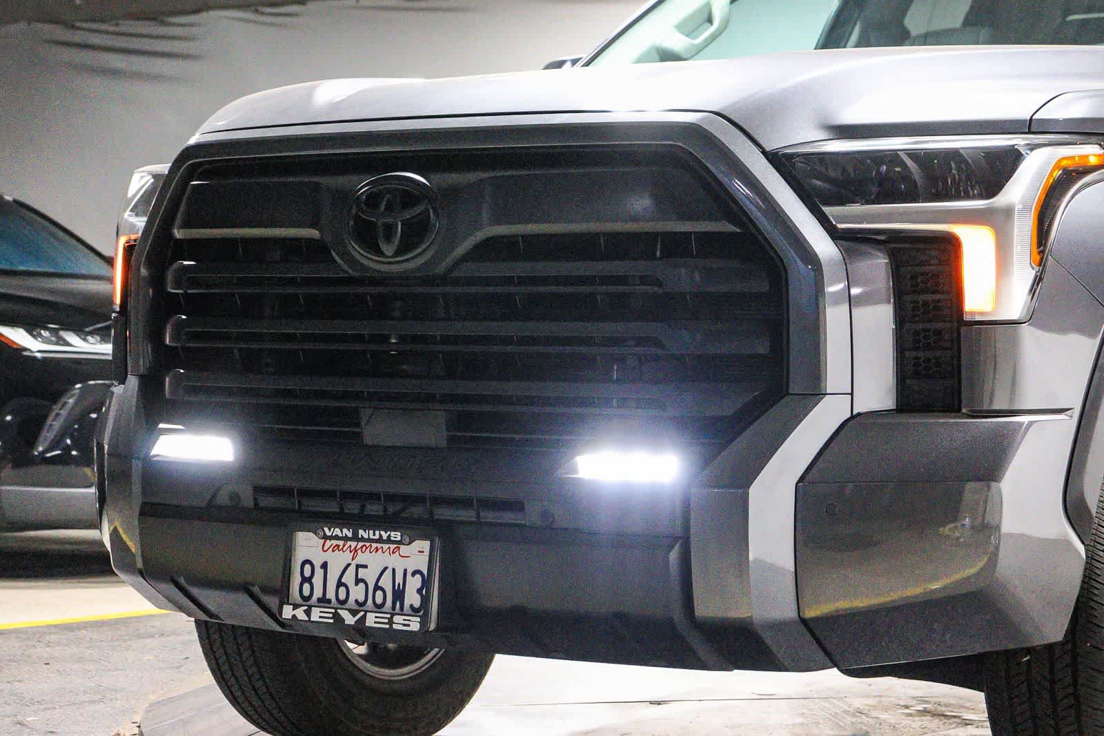 Used 2024 Toyota Tundra SR5 w/ SR5 Premium Package AWD/4WD image 5