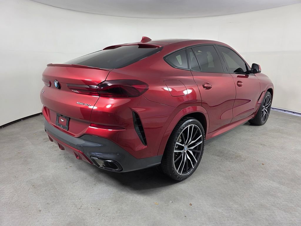 Used 2023 BMW X6 xDrive40i w/ Executive Package image 4