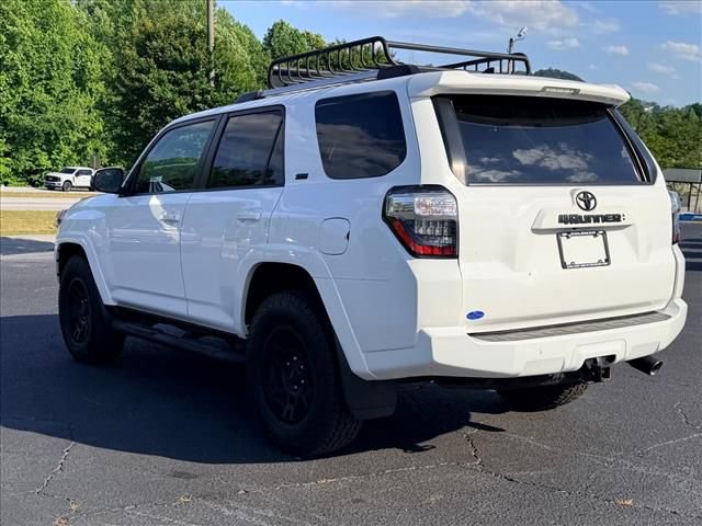 Used 2023 Toyota 4Runner SR5 Premium w/ Moonroof Package AWD/4WD image 6