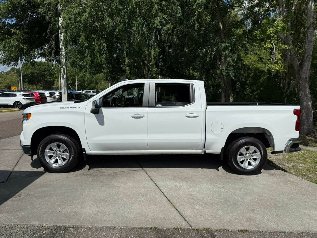 Used 2025 Chevrolet Silverado 1500 LT image 2