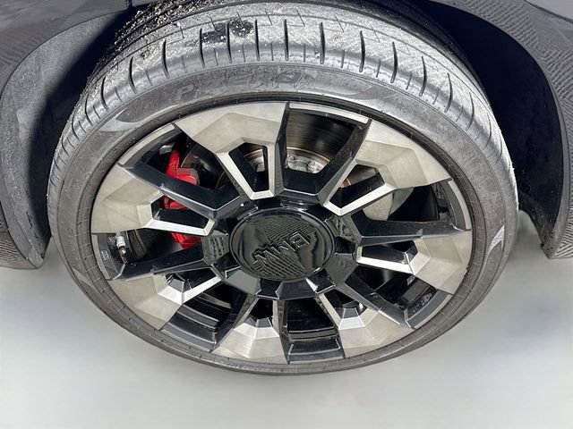 Used 2024 BMW XM AWD/4WD image 32
