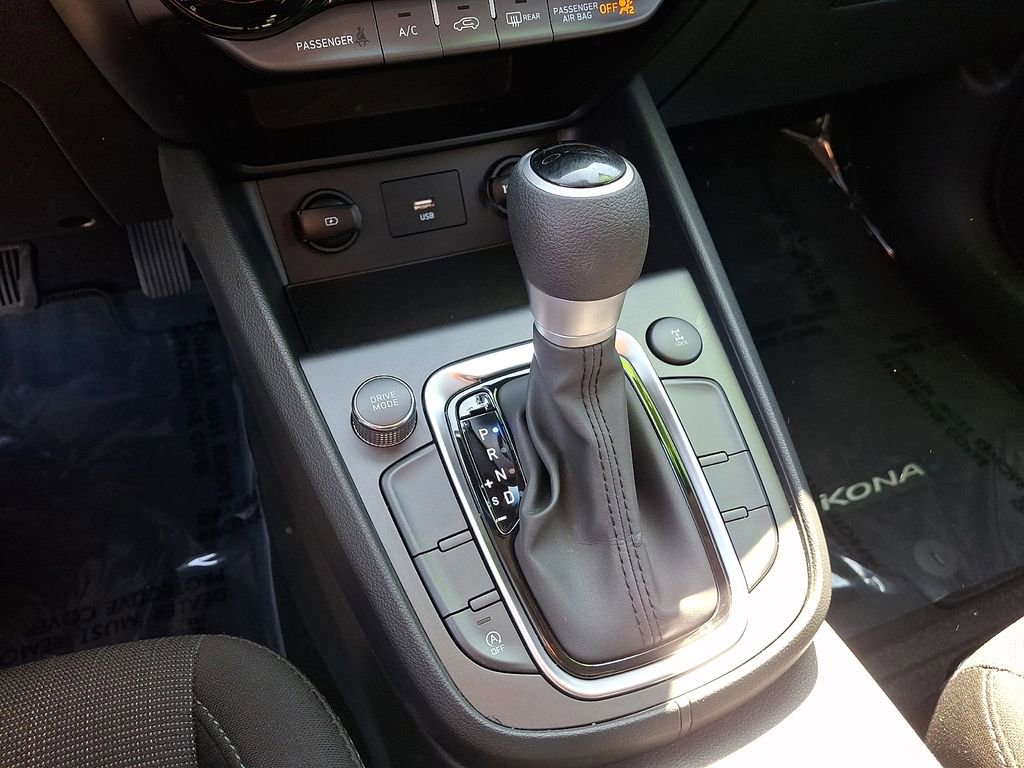 Used 2023 Hyundai Kona SEL w/ Cargo Package image 15