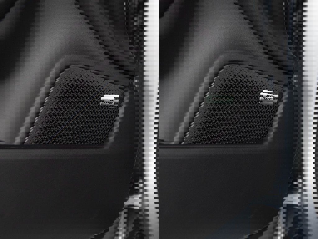 New 2026 Porsche Taycan image 16