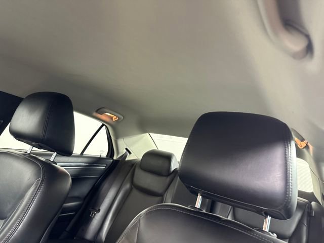 Used 2022 Chrysler 300 Touring L image 12